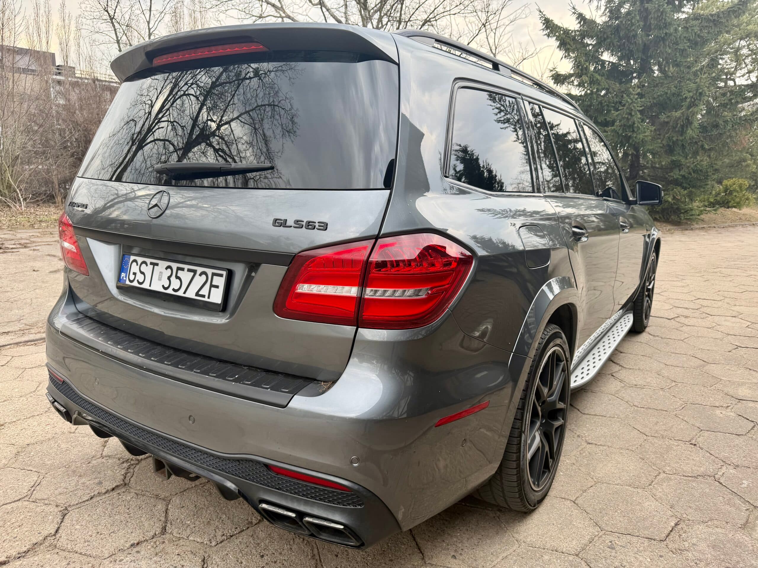 Mercedes-Benz GLS 63 AMG 2017 — zdjęcie 15