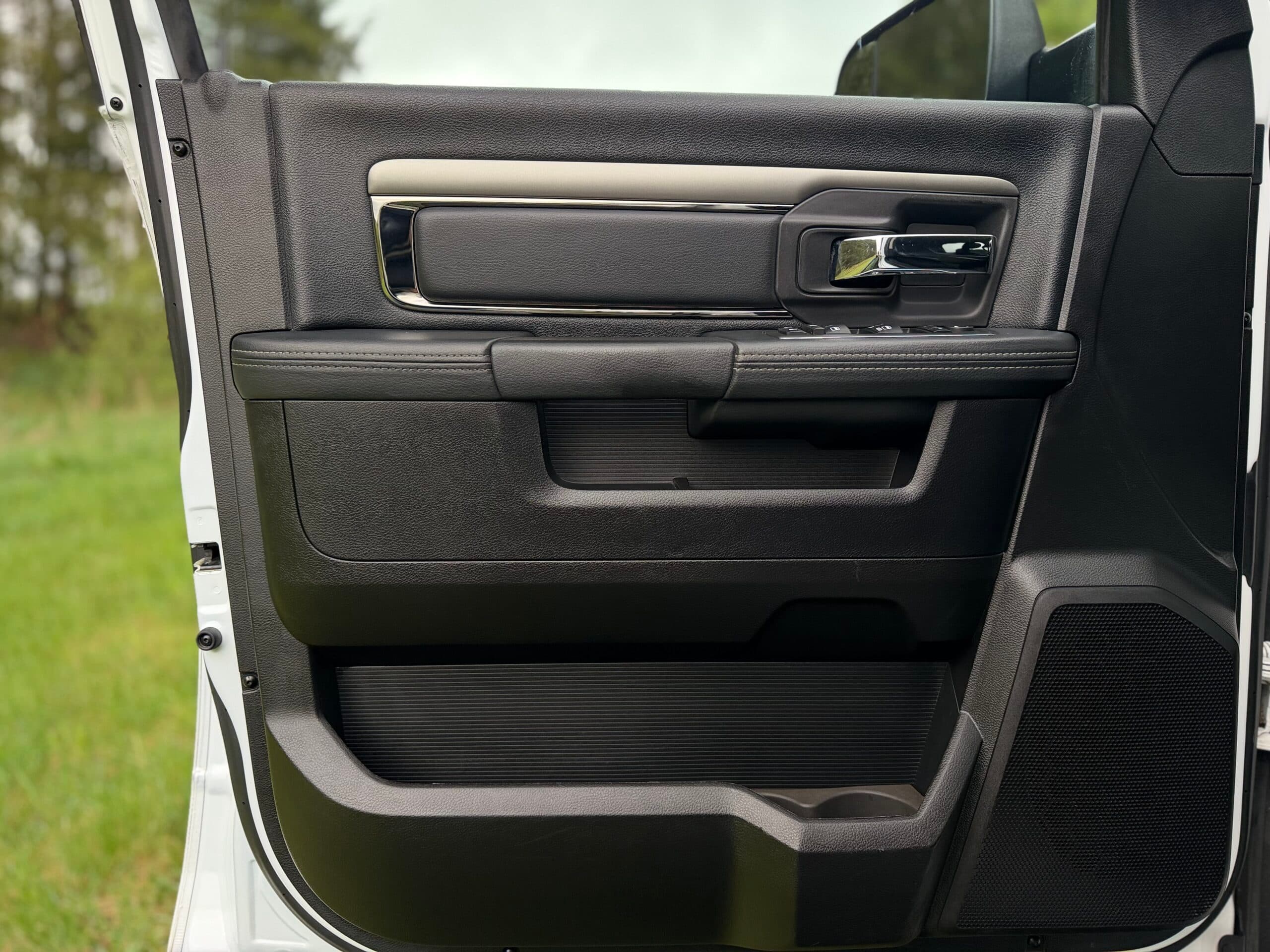 RAM 1500 2014 — zdjęcie 17